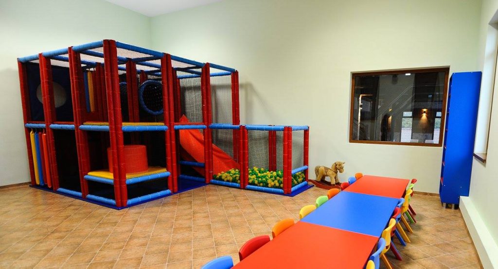 Aventuri in cinci Localuri din Cluj cu loc de joaca pentru copii